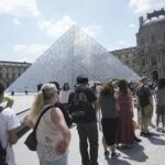 EL MUSEO LOUVRE SE TRANSFORMA; BUSCAN ARQUITECTO PARA SU MAYOR CAMBIO EN 40 AÑOS