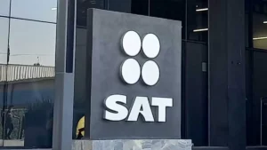 SAT y tarjetas departamentales: qué sí dice la ley, qué NO ha dicho la autoridad y cómo evitar una “discrepancia fiscal”