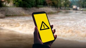 El nuevo escudo preventivo: alertas de inundaciones en tu celular