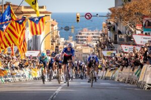 El sensor CORE revoluciona la Volta a Catalunya: tecnología térmica en tiempo real divide al pelotón