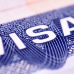 EE.UU. impone fianza de visa a 50 países; reportan 16 desaparecidos en Galápagos y avance en reforma estatutaria del ISSSTE