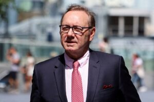 Kevin Spacey cierra acuerdo extrajudicial por agresión sexual en Londres