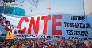CNTE realiza paro y marchas en CDMX para exigir reforma al sistema de pensiones