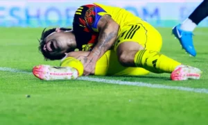 Club América confirma lesión de ligamento cruzado de Victor Dávila; ya son dos bajas importantes en Coapa