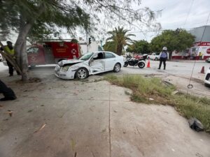 Detienen a menor por robo en Torreón; reportan muerte laboral en Madero y accidente vial