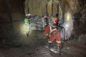 Identifican a Saúl Ochoa; suman 8 muertos en secuestro de mineros en Sinaloa y avanzan rescate en mina Santa Fe