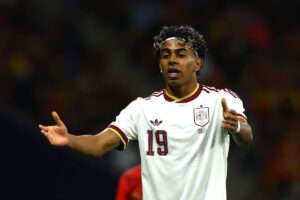 Lamine Yamal condena cánticos islamófobos en partido España-Egipto; Mossos investigan