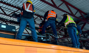 Metro CDMX restablece servicio en Línea A tras ruptura de catenaria; sindicato denuncia irregularidades en obras de Línea 3
