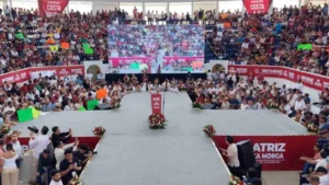 Beatriz Mojica presenta su Segundo Informe Legislativo ante miles en Acapulco