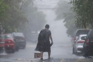 Pronostican lluvias intensas en ocho estados y condiciones variables para el Mundial 2026