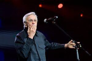 Caetano Veloso inicia gira europea en Lisboa y reflexiona sobre su edad y la crisis en Brasil