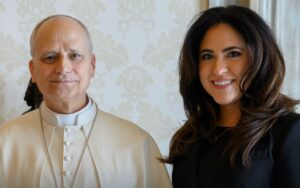 Nombran a la mexicana Montserrat Alvarado prefecta del Dicasterio de Comunicación del Vaticano
