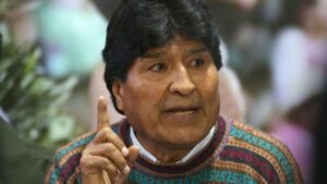 Fiscalía de Bolivia ordena captura de Evo Morales por terrorismo y otros delitos