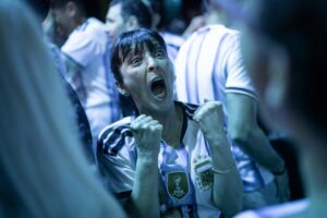 El fútbol en Argentina: entre el sufrimiento, la resiliencia y la trascendencia social