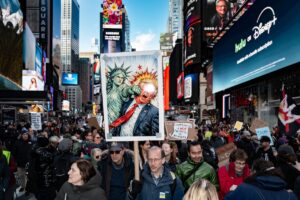 Estados Unidos conmemora 250 años de su Independencia en medio de polarización y protestas