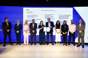 Cox ratifica compromiso con diversidad e inclusión y firma decálogo hacia 2027