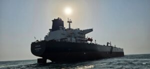 Hutíes atacan petroleros saudíes en el Mar Rojo y Trump amenaza con castigo militar a Irán
