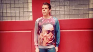 Perez Hilton es hospitalizado tras autolesionarse en vivo por TikTok en Miami