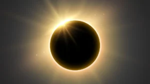 Pedro Duque advierte sobre comportamiento animal y da recomendaciones de seguridad para el eclipse solar del 12 de agosto