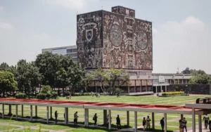 UNAM ajusta calendario escolar y anuncia examen de control presencial tras anomalías en admisión en línea