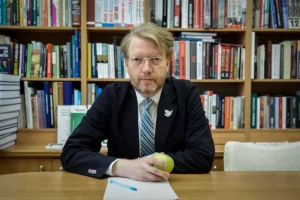 Rybakov, líder de Yábloko: ‘Nuestro objetivo no es tener diputados, es la paz’