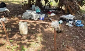 Reportan hallazgo de material para fabricar explosivos en Coyuca de Catalán